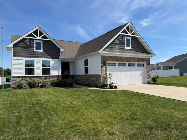 4223 Hidden Village Dr, Perry, OH 44081