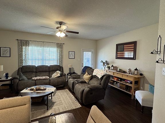 5th image of 533 Cottonview Dr