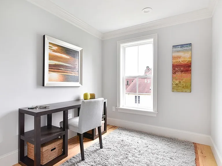 44 Evergreen St #4 — Photo 17