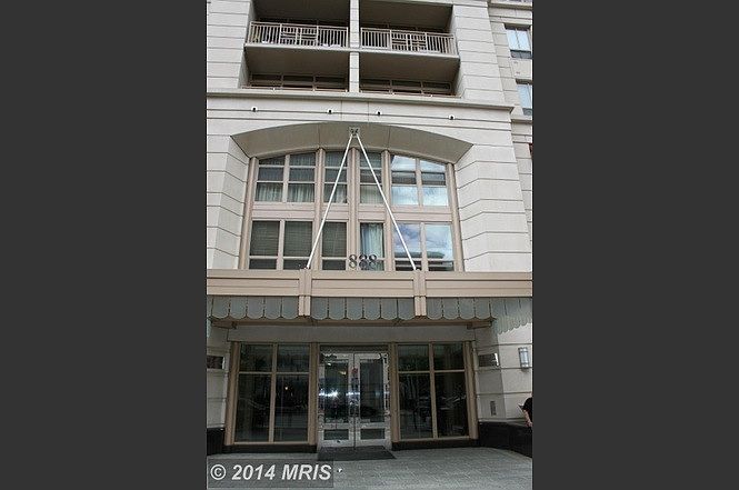 1st image of 888 N Quincy St Unit 1304