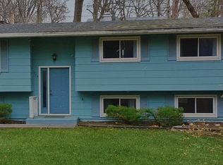 213 Forest St, Lake Geneva, WI 53147