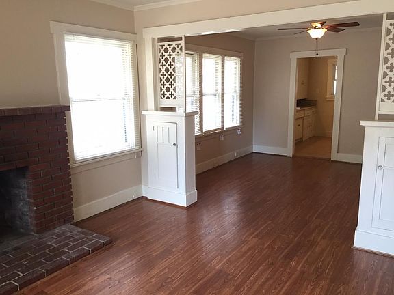 Beautiful new flooring throughout