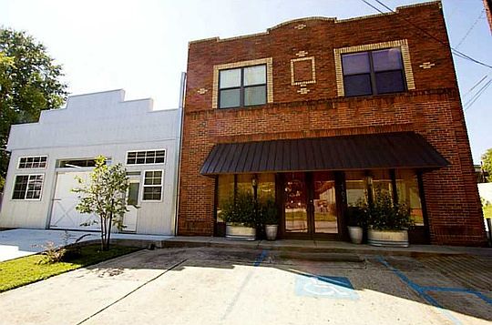 1st image of 2102 Southern Ave