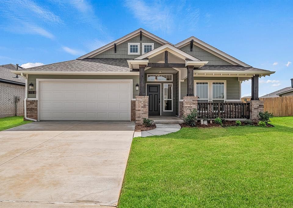 1st image of 618 Ozark Ln