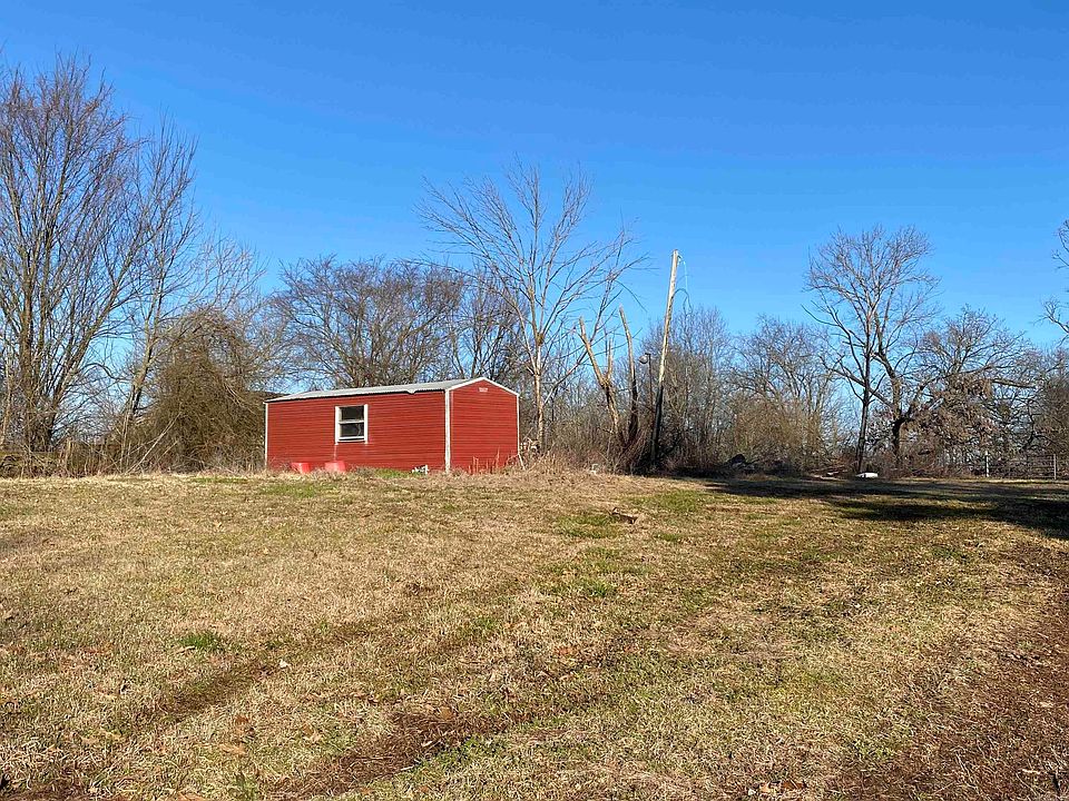 2nd image of 818 State Highway 322 W