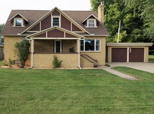 506 W 2nd St, Annawan, IL 61234