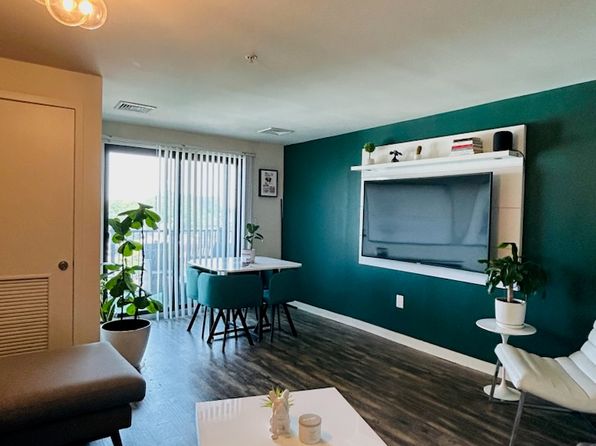 371 Bergen Blvd APT 202