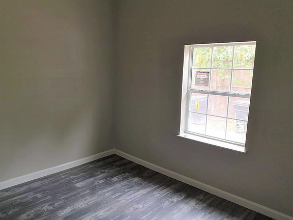 4th image of 3408 Coal St #A