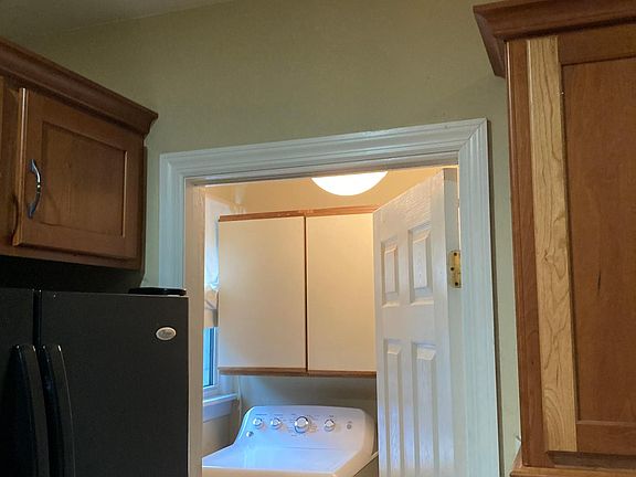 Laundry room off kitchen