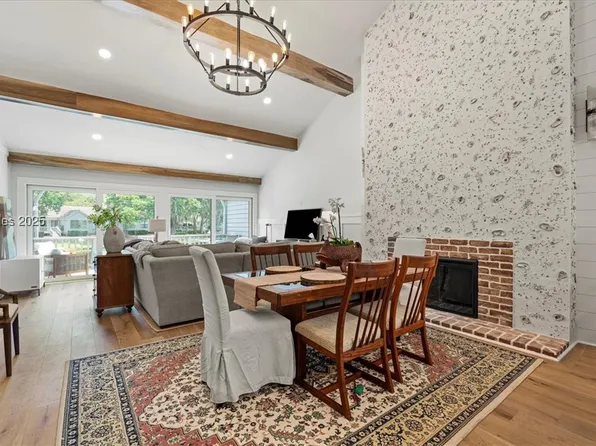 35 Lake Forest Dr APT 3305, Hilton Head Island, SC 29928
