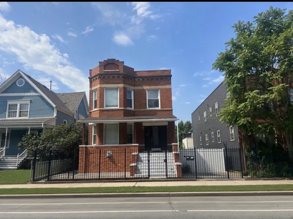 2508 N Central Park Ave, Chicago, IL 60647