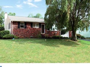 2058 Terrace Dr, Feasterville, PA 19053