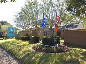 Bayou Oaks Apartments