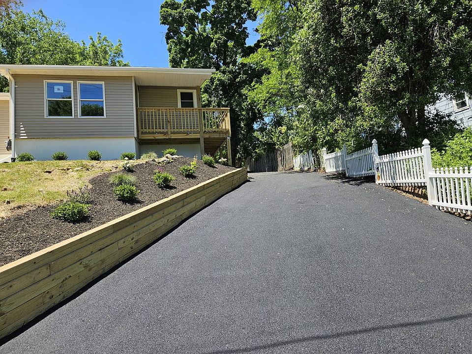 1st image of 19 Dykes Park Rd