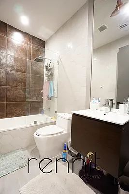 Rented by Rennit Inc. | media 21