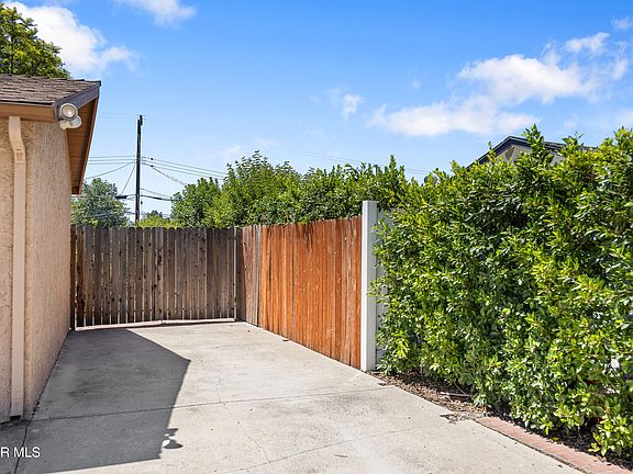 3rd image of 2149 Calle Camelia