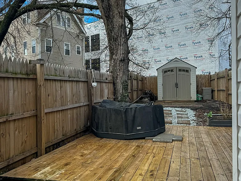 1838 Capitol Ave NE — Photo 38