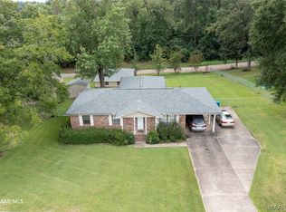222 Glenn St, Jackson, AL 36545