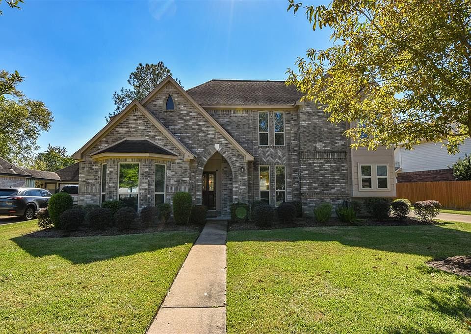 1st image of 10611 Great Plains Ln