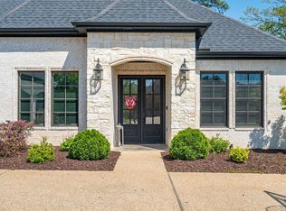 277 Arlington Park Dr, Hot Springs, AR 71901