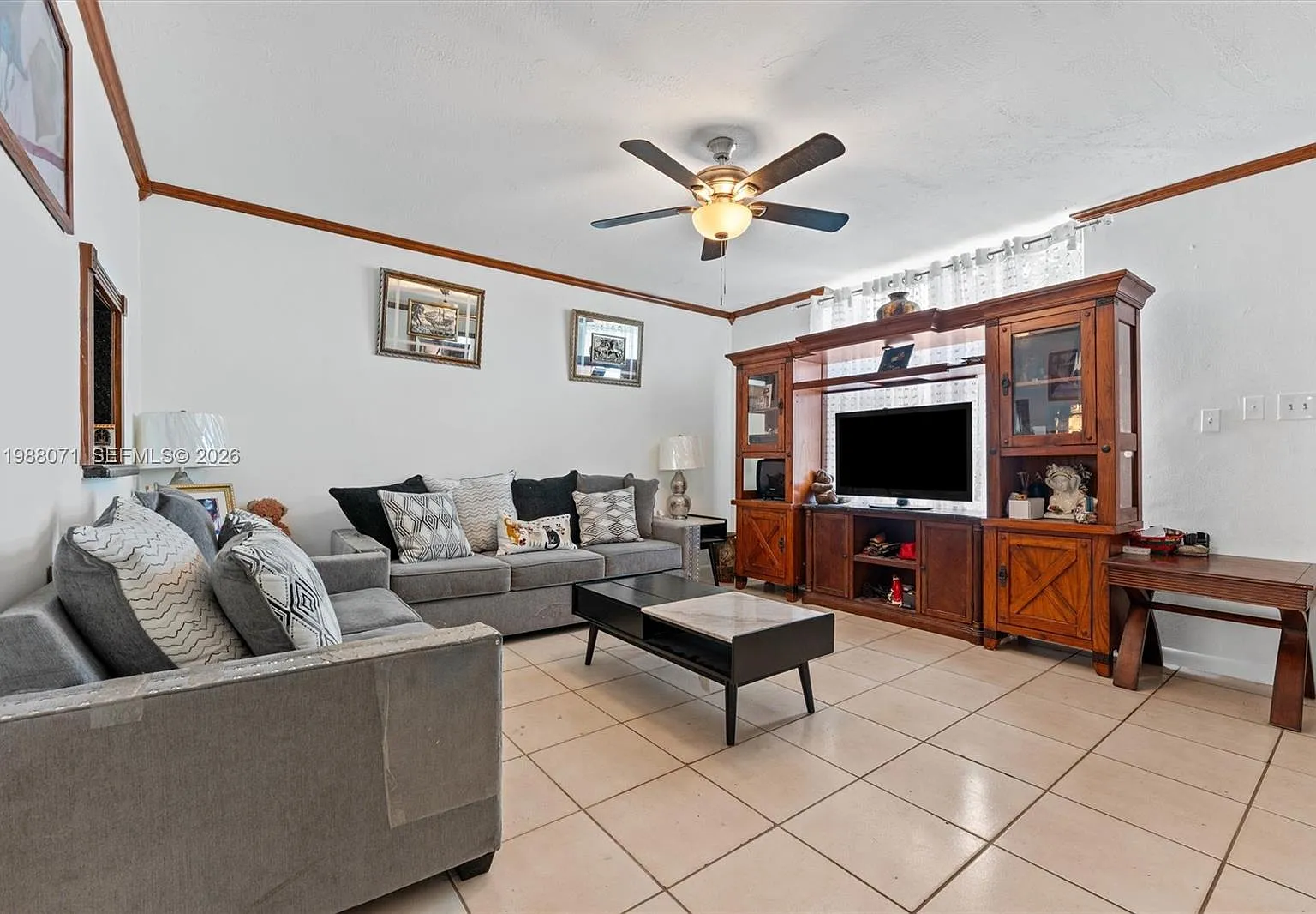 2 bed, 2.0 bath, 1200 sqft, $2,550 — Photo 3