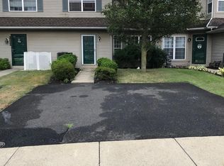 1205 Arbor Ct, Quakertown, PA 18951
