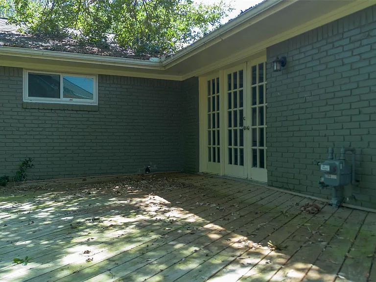5338 Creekbend Dr — Photo 39