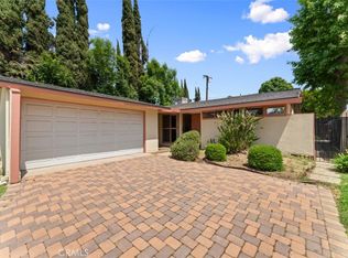 8212 Chimineas Ave, Reseda, CA 91335