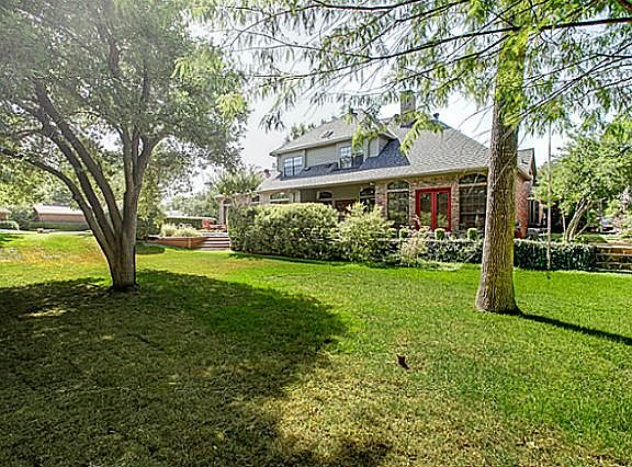 2nd image of 1607 Pickwick Ln