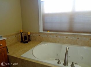 2519 Pascal Pl #194, Herndon, VA 20171