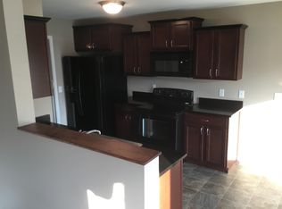 3231 Rutland Dr, Bismarck, ND 58504