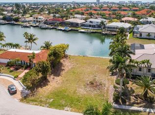 993 Spruce Ct UNIT 7, Marco Island, FL 34145