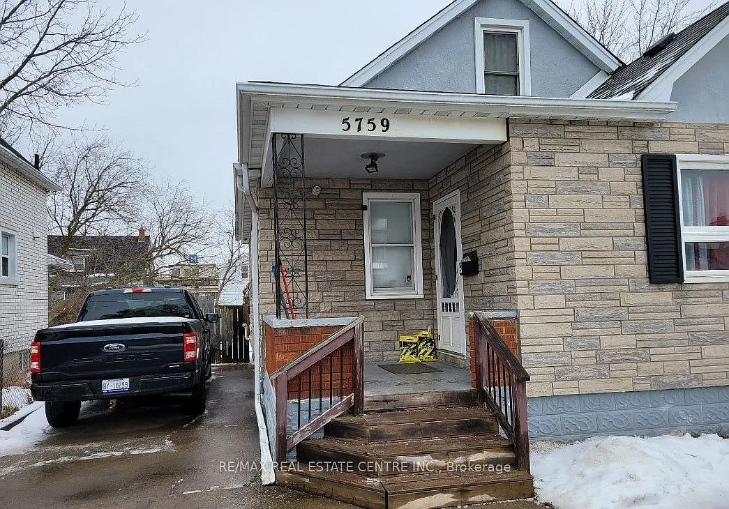 1 bed, $1,200 — Photo 1