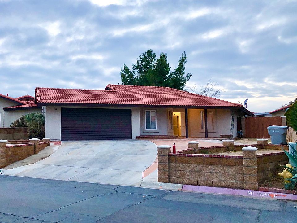 1st image of 10408 Shangri La Ave