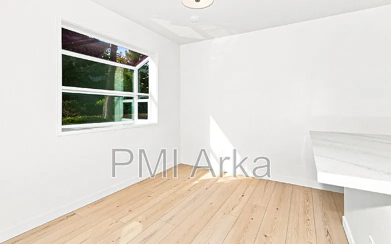 2 bed, 2.0 bath, 1005 sqft, $2,995 — Photo 4