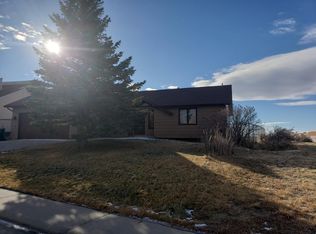 3008 Pheasant Dr, Casper, WY 82604