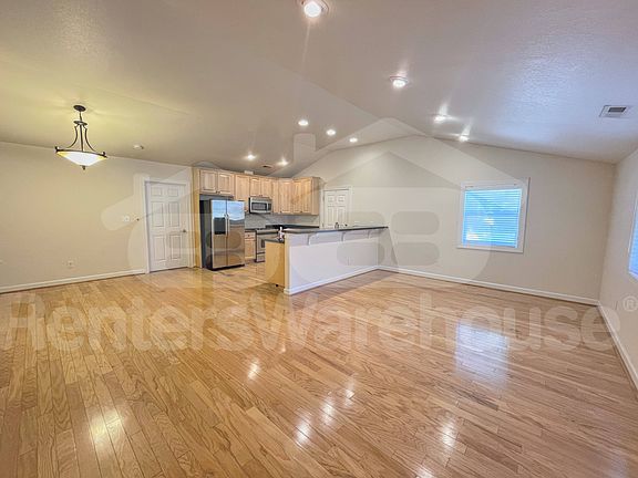 5th image of 3257 Shady Pines Ln Unit B