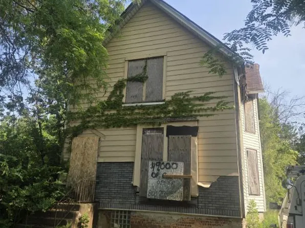 519 W 66th St, Chicago, IL 60621