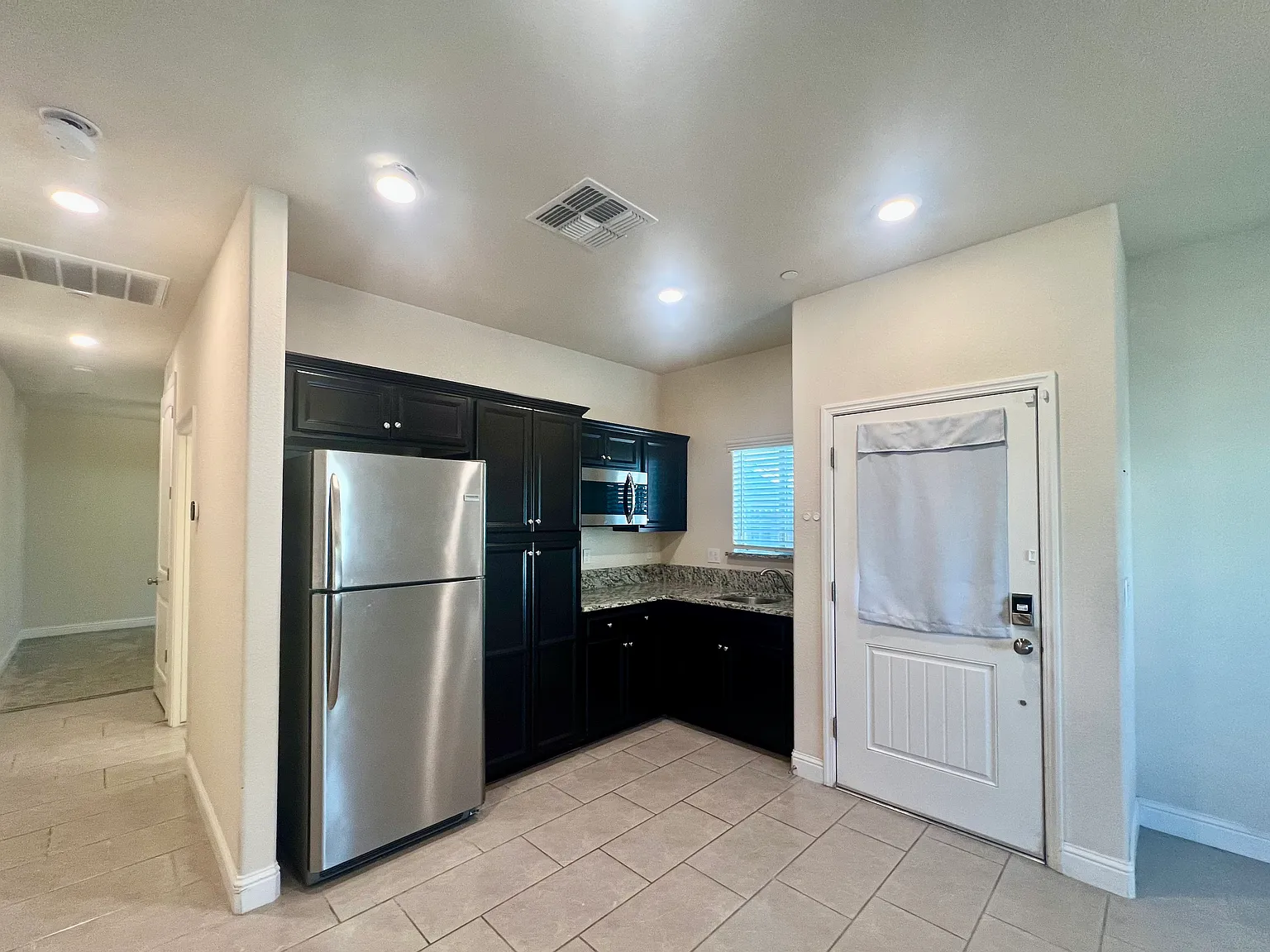 3730 Magellan Dr — Photo 4