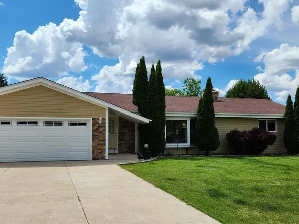 24 Hammes DRIVE, Mount Pleasant, WI 53406