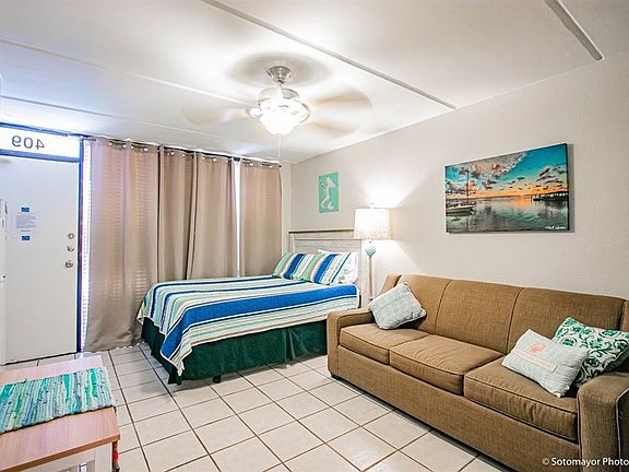 3rd image of 110 E Pompano St #409
