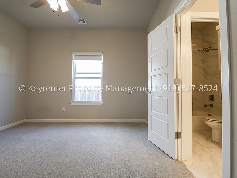 3809 W Union St — Photo 47
