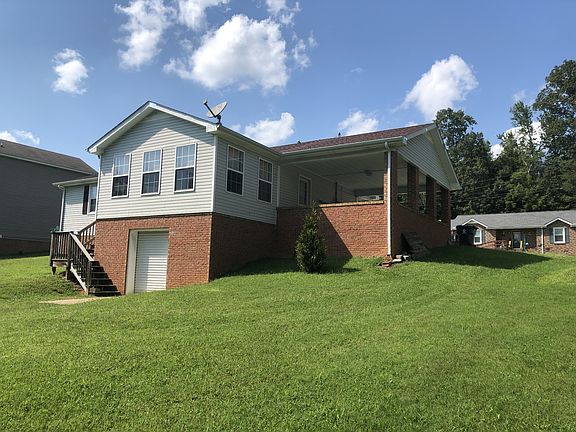 4th image of 324 Cottonwood Ct