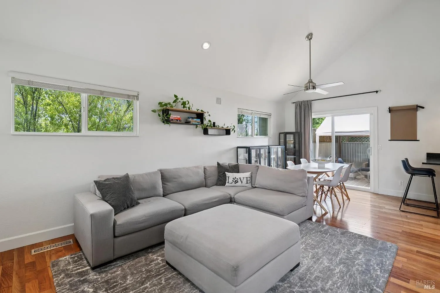 1455 Capri Avenue - Photo 12