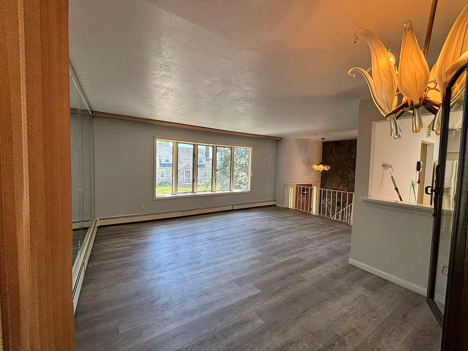 5 bed, 1924 sqft, $4,500 — Photo 3