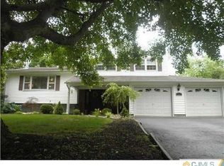 43 Annette Dr, Edison, NJ 08820