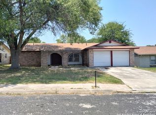 7547 Fairington Dr, San Antonio, TX 78244