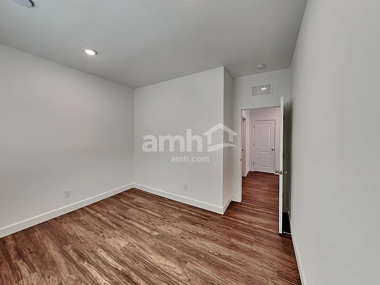 9122 Ribbon Meadow Ct — Photo 14