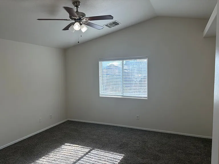 1412 S 7th St — Photo 12