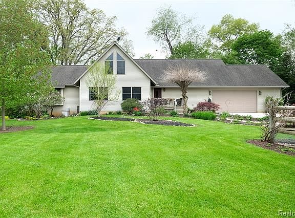 2nd image of 7717 Huron River Dr